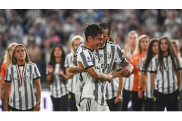 これは泣ける…ディバラ、ユーヴェとの別れに感極まった号泣シーン 画像