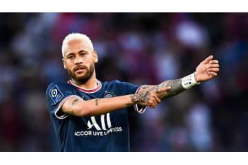 PSG退団噂のネイマール、「残りたい」と宣言 画像