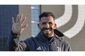 引退から1年のテベス「食いすぎて太った」 画像