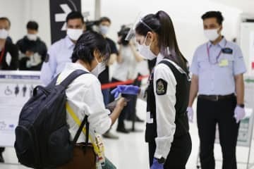 8割が検査免除、入国を迅速化 画像