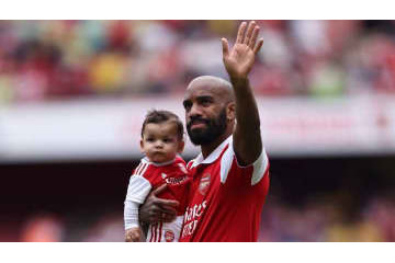 ラカゼット、リヨン復帰に合意か…給与はアーセナル時代の半分に 画像