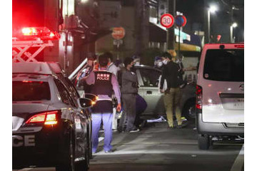 絆会会長宅に車突っ込む 画像