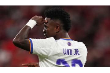 ヴィニシウス、レアルと契約延長へ！「あのクラブに行かせん条項」も 画像