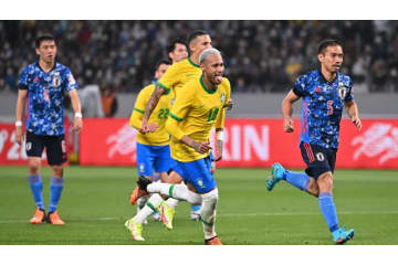 「ネイマールにヘッドロックされた…」日本代表FW古橋亨梧が明かす 画像