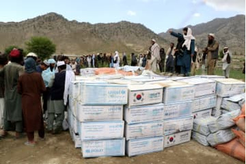 タリバン、地震で国連と支援連携 画像