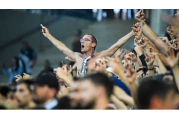 ファン・ウィジョ所属のボルドー、破産なら5部以下へ降格も 画像