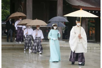 佳子さま、明治神宮を参拝 画像