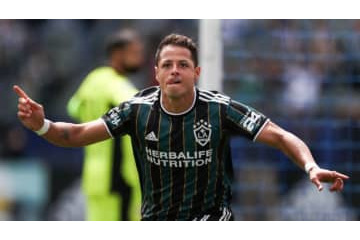 プロゲーマー契約したチチャリート、レアル選手とやるかもしれない人気ゲーとは 画像