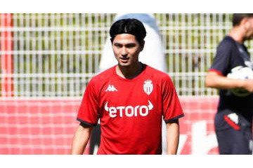 モナコ南野拓実、復帰！CL予選の遠征メンバー入り 画像