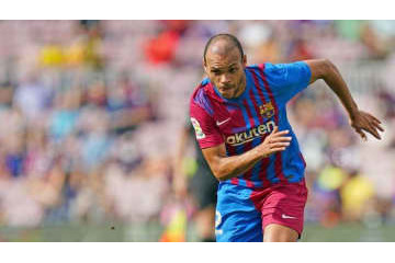 ブレイスウェイト、バルセロナから退団通告も「出ない」。完全対立か 画像