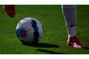 時間停止か！ネイマールもびっくりの「完全ノーステップPK」がすげぇぞ 画像