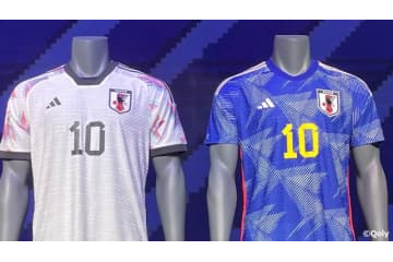 日本代表新ユニフォーム 「黄色背番号」が復活！過去の“2つ”と比較する 画像