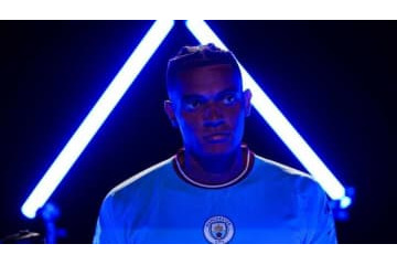 シティ、ドルトムントからDFアカンジを獲得！24億円で 画像