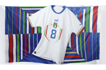 イタリア代表、「PUMA最後」となる2022新アウェイユニフォームを発表！ 画像