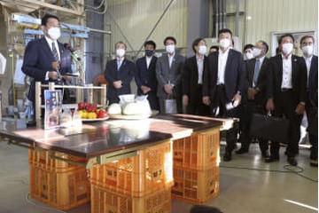 首相「国葬落札は適正」 画像