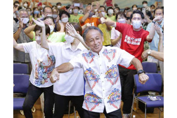 沖縄知事に玉城氏再選 画像