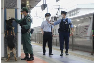 国葬控え東京駅パトロール 画像