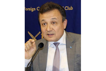 政府、ウイグル要人にビザ 画像