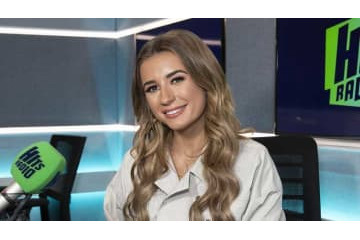 『FIFA23』に夢中すぎ！ウェストハムFWの“セクシー彼女”が愚痴る 画像