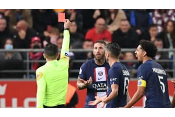 PSGセルヒオ・ラモス、人生28度目の退場…監督は「愚か」としつつ擁護 画像
