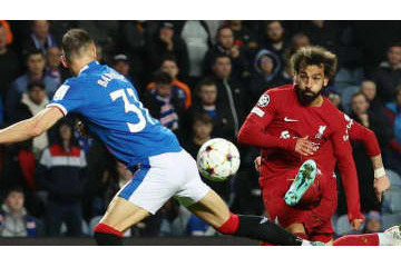 サラー、衝撃の「6分ハットトリック」。達成した“3つのチャンピオンズリーグ記録”とは 画像