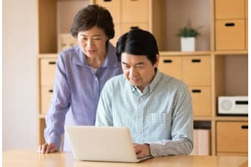 60代夫婦が節約するなら、まずは保険の見直しをしてみよう 画像