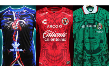 ハロウィンの夜に！悪霊も逃げる「ヤバいユニフォーム」7選 画像