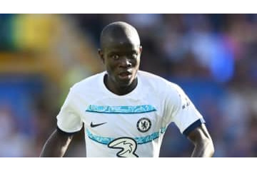 バルセロナ、0円でカンテ獲得へ？ブスケツの代役候補 画像