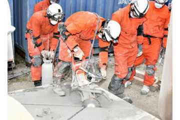 海保、がれき撤去の訓練 画像