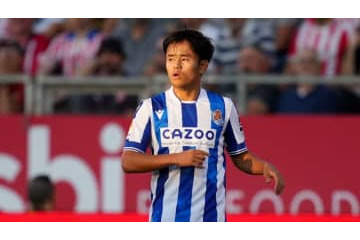 肩脱臼の久保建英、ソシエダで練習復帰！ただ試合は欠場か 画像