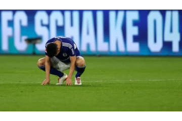 日本代表DF吉田麻也のシャルケ、8連敗…アウェイ未勝利がついにブンデス記録に並ぶ 画像