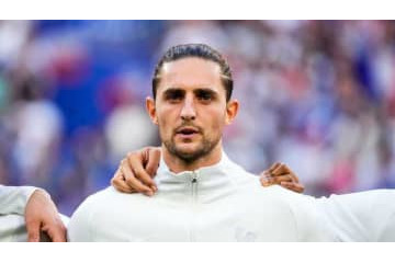 ポグバとカンテの代わりはラビオ…フランス代表監督が明言 画像