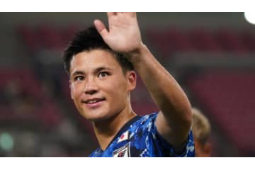 宮市亮、野球選手に転向！？横浜ベイスターズバッテリーは苦笑い！？ 画像