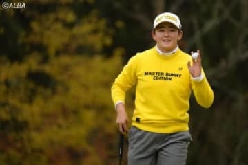 ルーキー岩井明愛が単独首位発進　原英莉花27位、渋野暉璃子は95位 画像