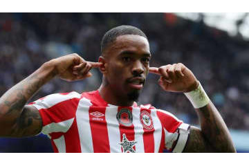 イングランド代表で落選のFW、サッカー賭博で起訴 画像