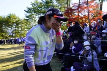 国内女子は11年ぶりVで涙、シード争いでも涙　米女子＆欧州では年間王者が決定【先週の主要ツアー振り返り】 画像