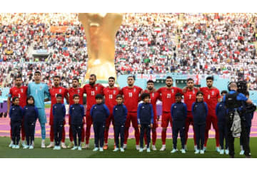 W杯イラン代表、抗議の国歌斉唱拒否…イラン国営放送は中継遮断 画像