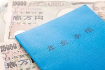 65歳より前に受け取れる特別支給の厚生年金はありません。65歳まではいくら報酬を得てもカットされる年金はない？ 画像