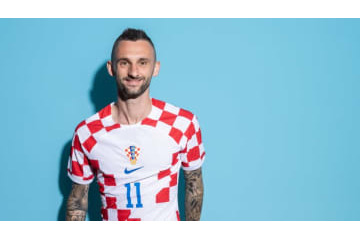 W杯クロアチア代表ブロゾヴィッチ、守備的MFなのに「背番号11」な理由とは 画像