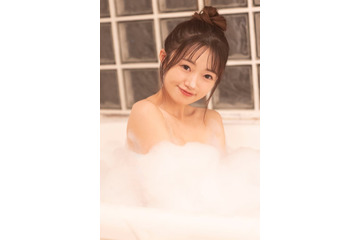 NGT48中井りか、バスルームでツヤ肌開放 卒業写真集収録カット公開＜好きでした＞ 画像