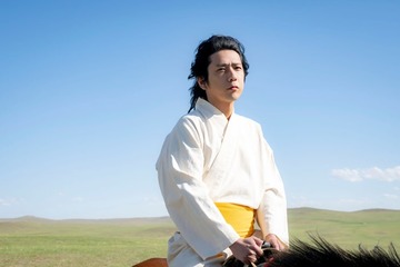 二宮和也、日曜劇場参戦「VIVANT」初回ラストでサプライズ登場＜コメント＞ 画像