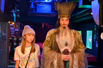 「パリピ孔明」撮影現場に潜入 向井理＆上白石萌歌らが根性見せた大規模シーン＜クランクインコメント＆現場レポート＞ 画像
