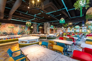 沖縄にアート×自然のライフスタイルホテル「トゥインラインホテル」3つの寛げるシェア空間を完備 画像