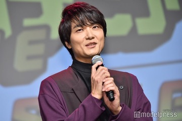 KinKi Kids堂本光一、親友・井上芳雄との抱擁シーンでハプニング「お互いの癖が出る」 画像