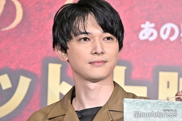 吉沢亮の生歌披露に反響「相変わらず美声」「感激」ファンの前でハンサム楽曲歌う 画像
