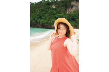 磯山さやか、大人なランジェリー姿でマシュマロボディ披露 30代ラスト写真集で大胆ショットも 画像