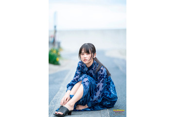 STU48中村舞、スラリ美脚披露 画像