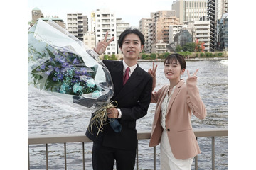 成田凌＆小芝風花ら「転職の魔王様」クランクアップで感極まる「泣きそう（笑）」互いの印象に変化も 画像