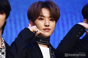 SEVENTEENホシ、金髪イメチェンにファン悶絶「待ってた」「かっこよすぎる」 画像