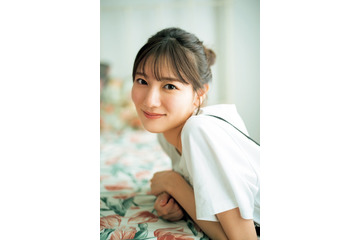 日向坂46河田陽菜、眩しい微笑み「週刊少年マガジン」初登場で表紙 画像